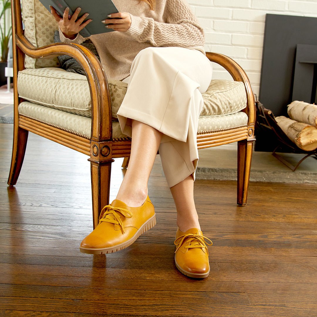 Libbie | Burnished Calf | Mustard - Shoe - Dansko