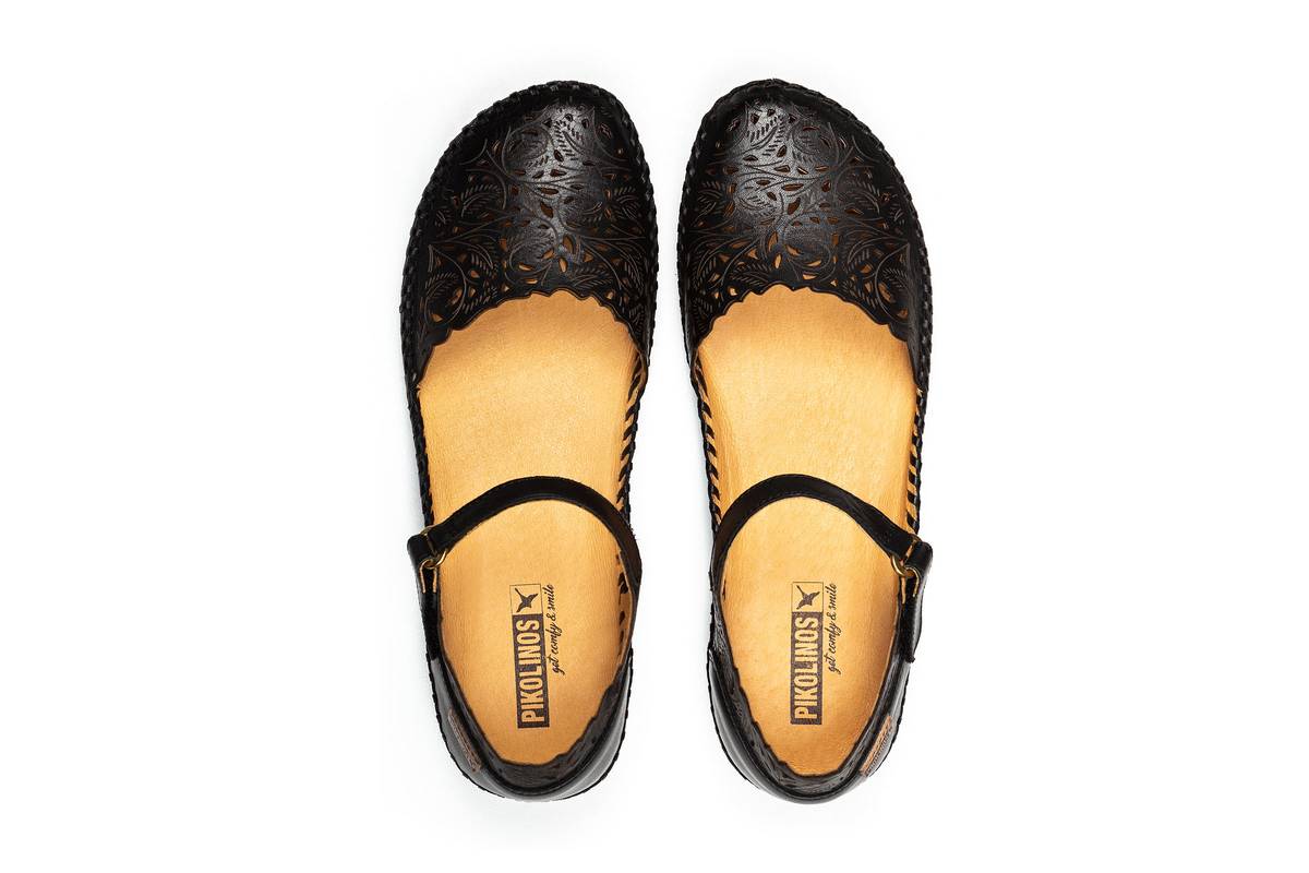 Puerta Vallarta | Laser Leaf | Black - Sandals - Pikolinos