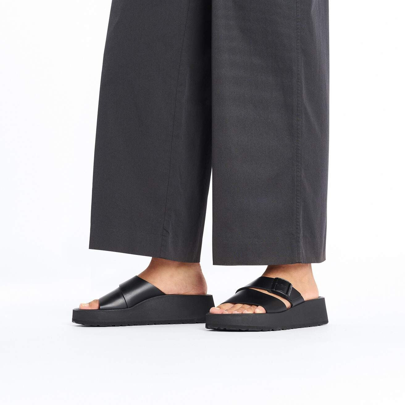 Almina | Leather | Black – Birkenstock Midtown