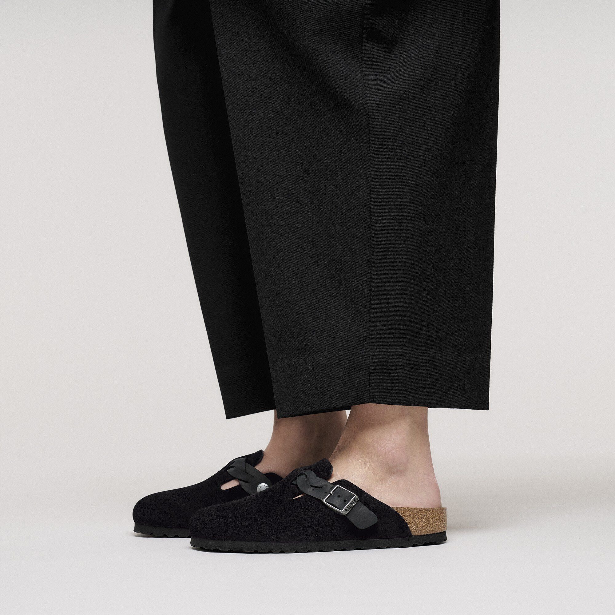 Boston Braid | Suede | Black – Birkenstock Midtown