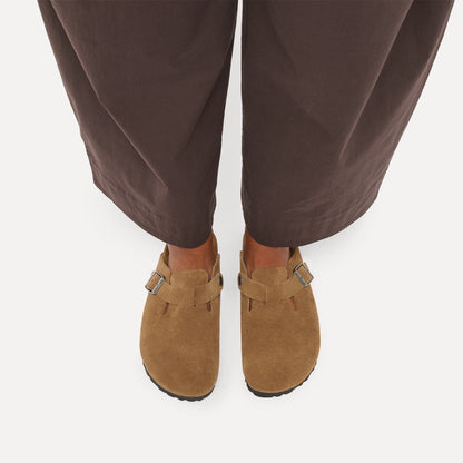 Boston | Suede | Dark Tea