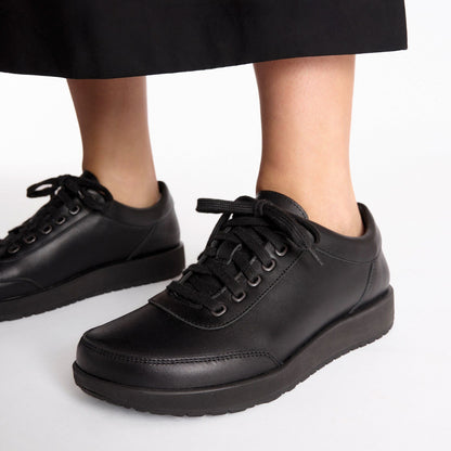 Honnef 365 | Leather | Black