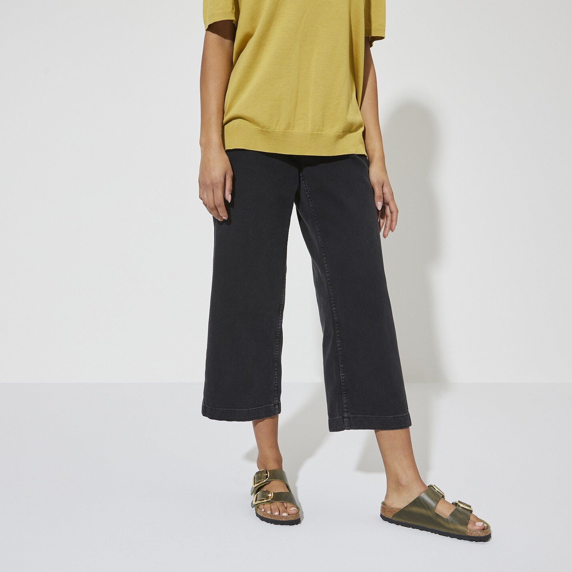 Arizona Big Buckle | Oiled Leather | Olive Green - sandals - Birkenstock