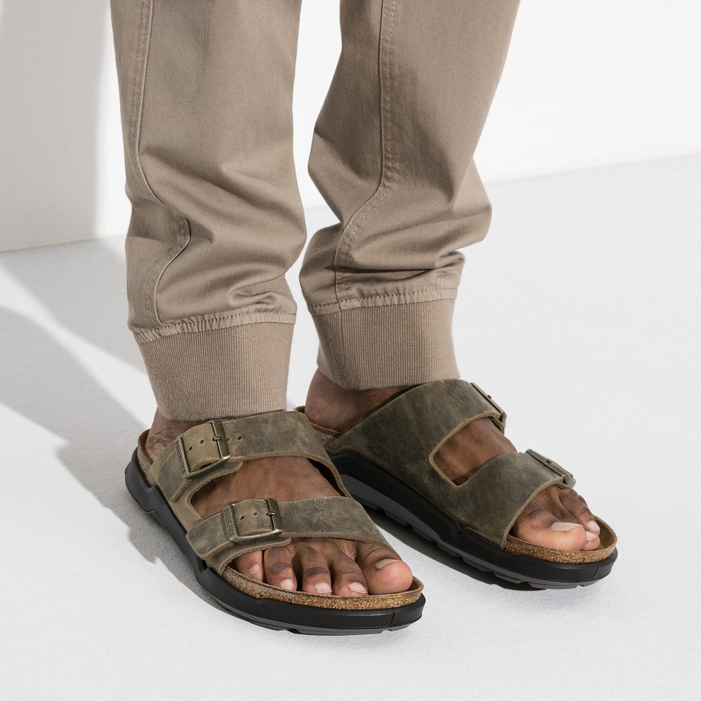Arizona Crosstown | Oiled Leather | Faded Khaki - sandals - Birkenstock
