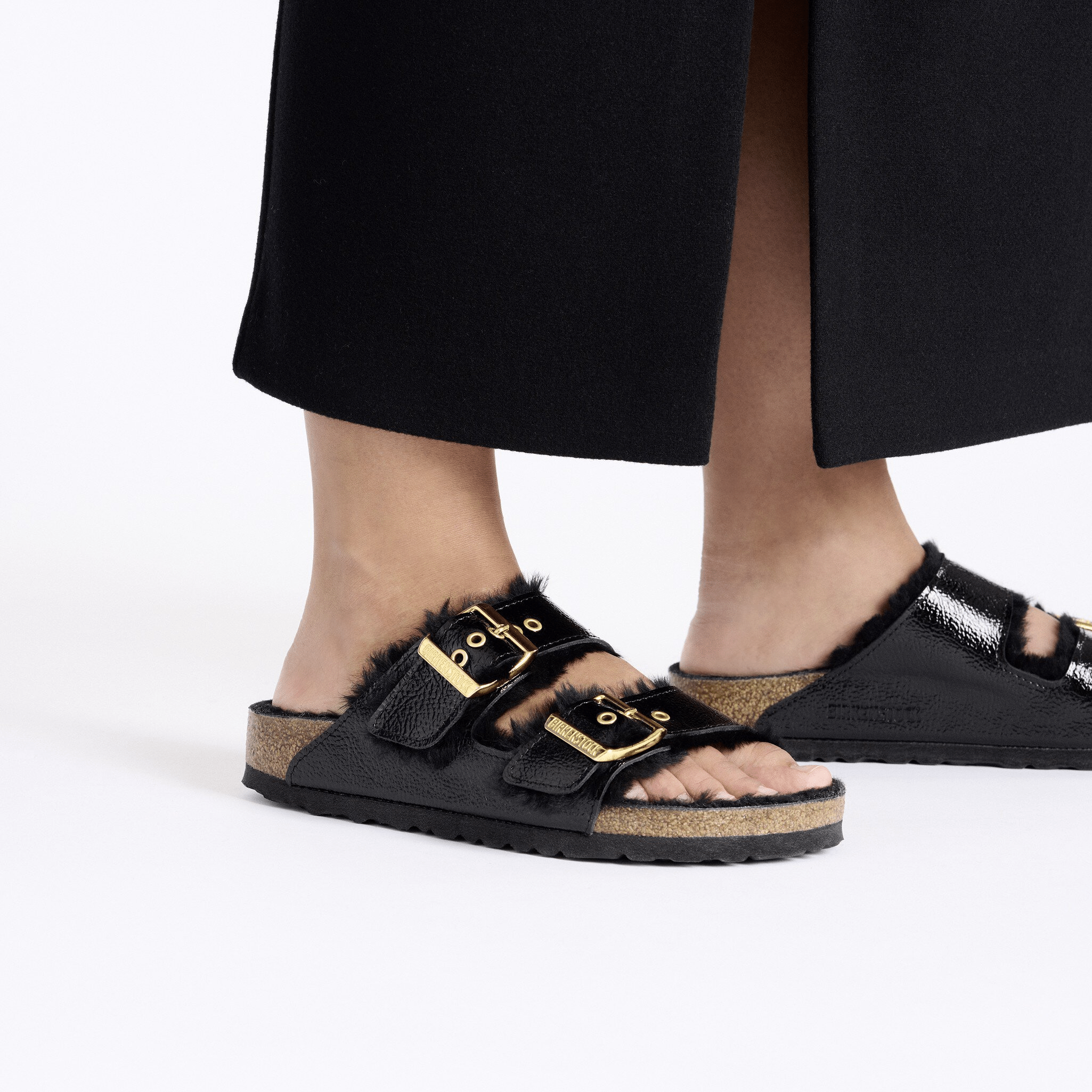 Arizona Shearling Eyeletes | Patent Leather | Naplak Black - Sandals - Birkenstock