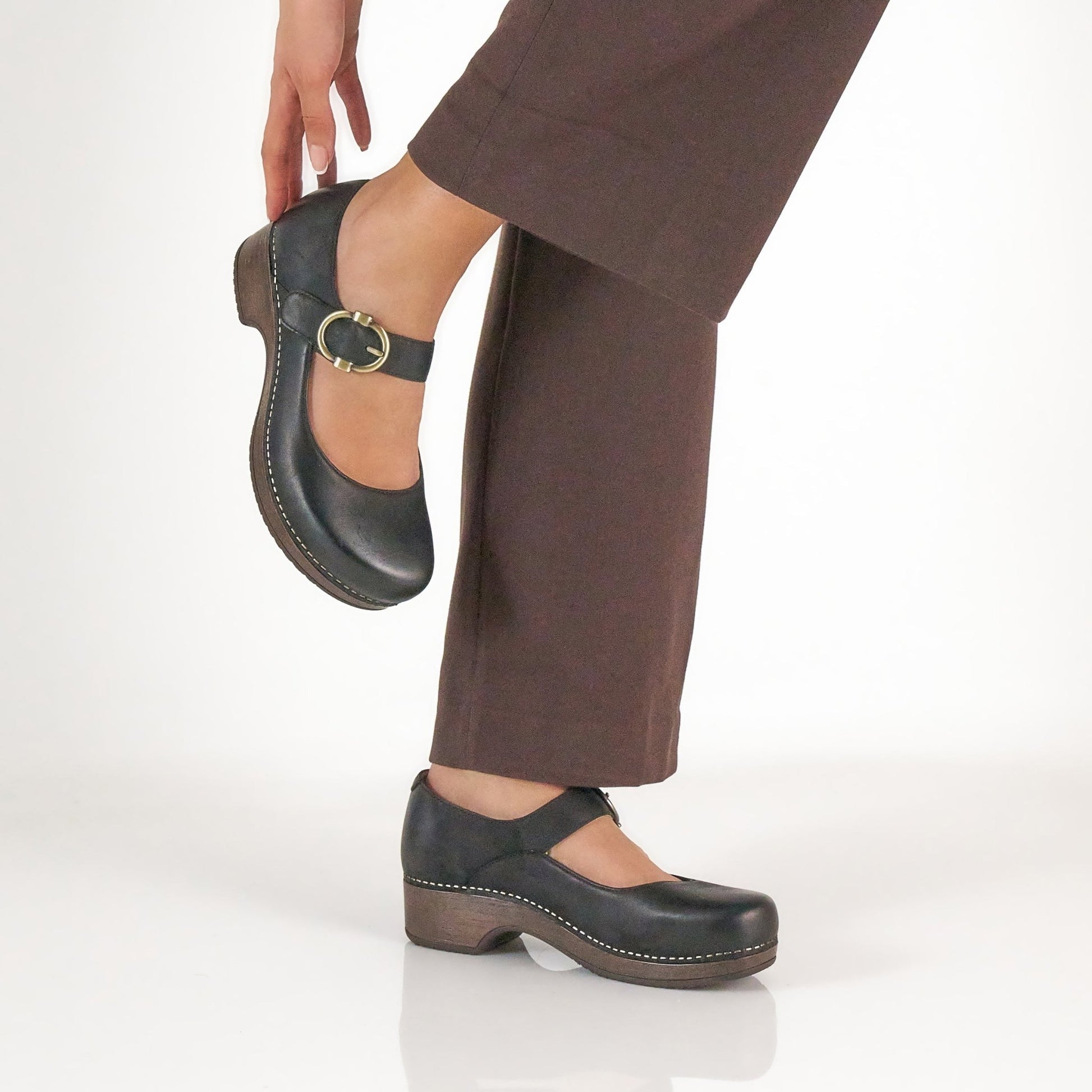 Bonny Mary Jane | Leather | Black - clog - Dansko