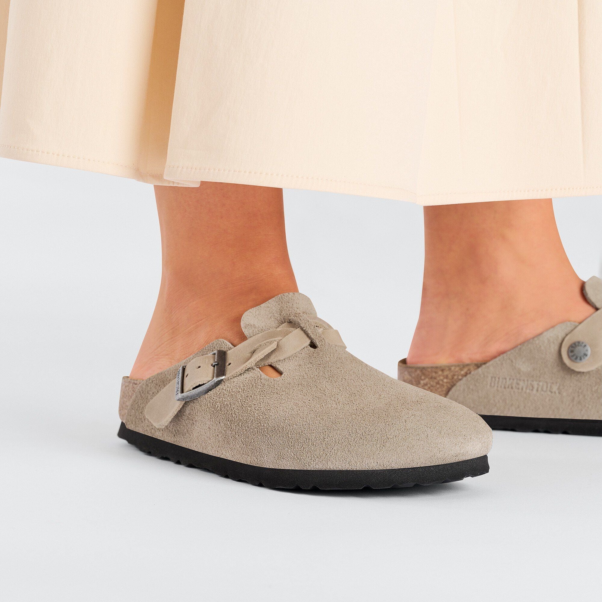 Boston Braid | Suede | Taupe – Birkenstock Midtown