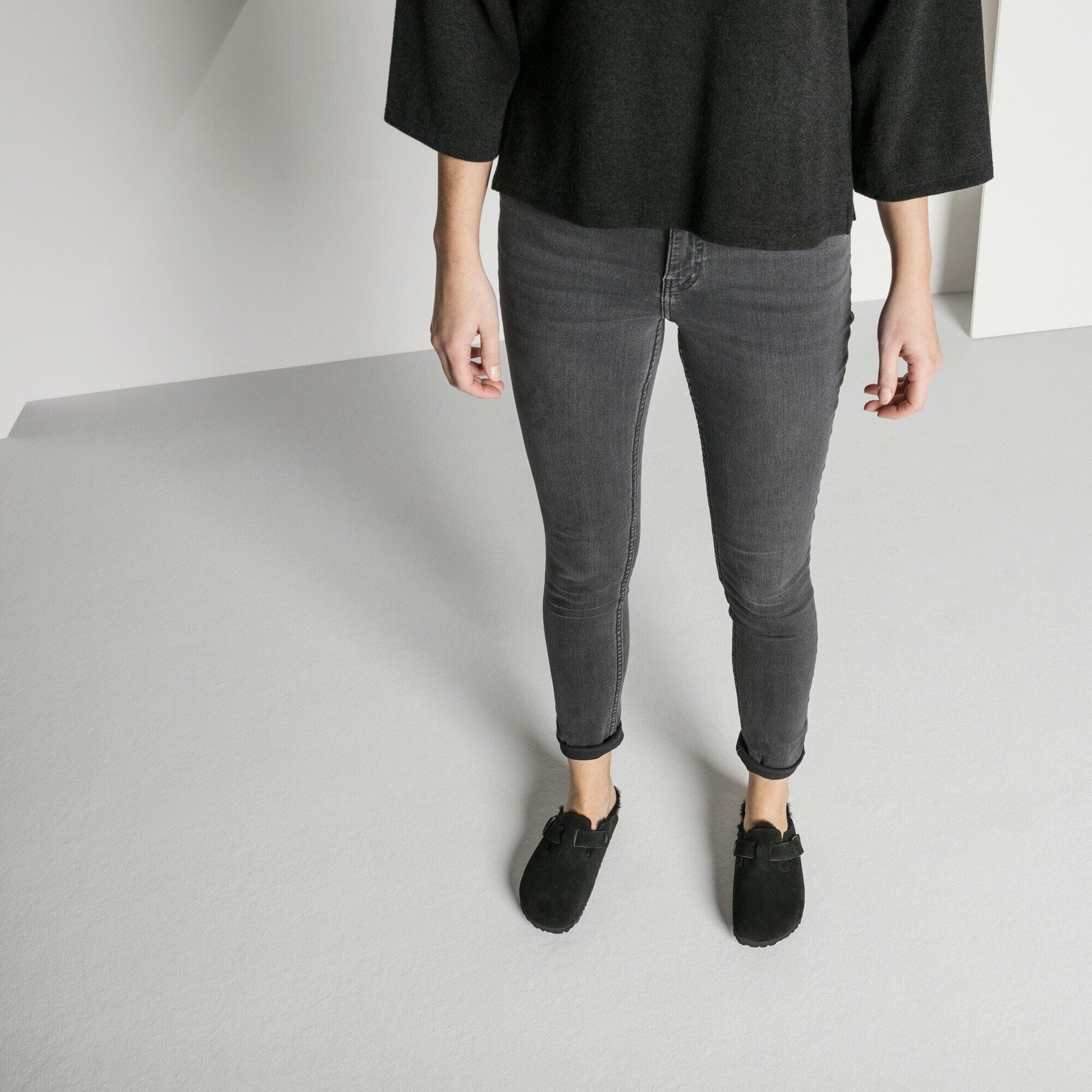 Boston Shearling | Suede | Black - clog - Birkenstock
