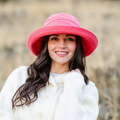 Casual Traveler | Women | Coral - Hat - Wallaroo