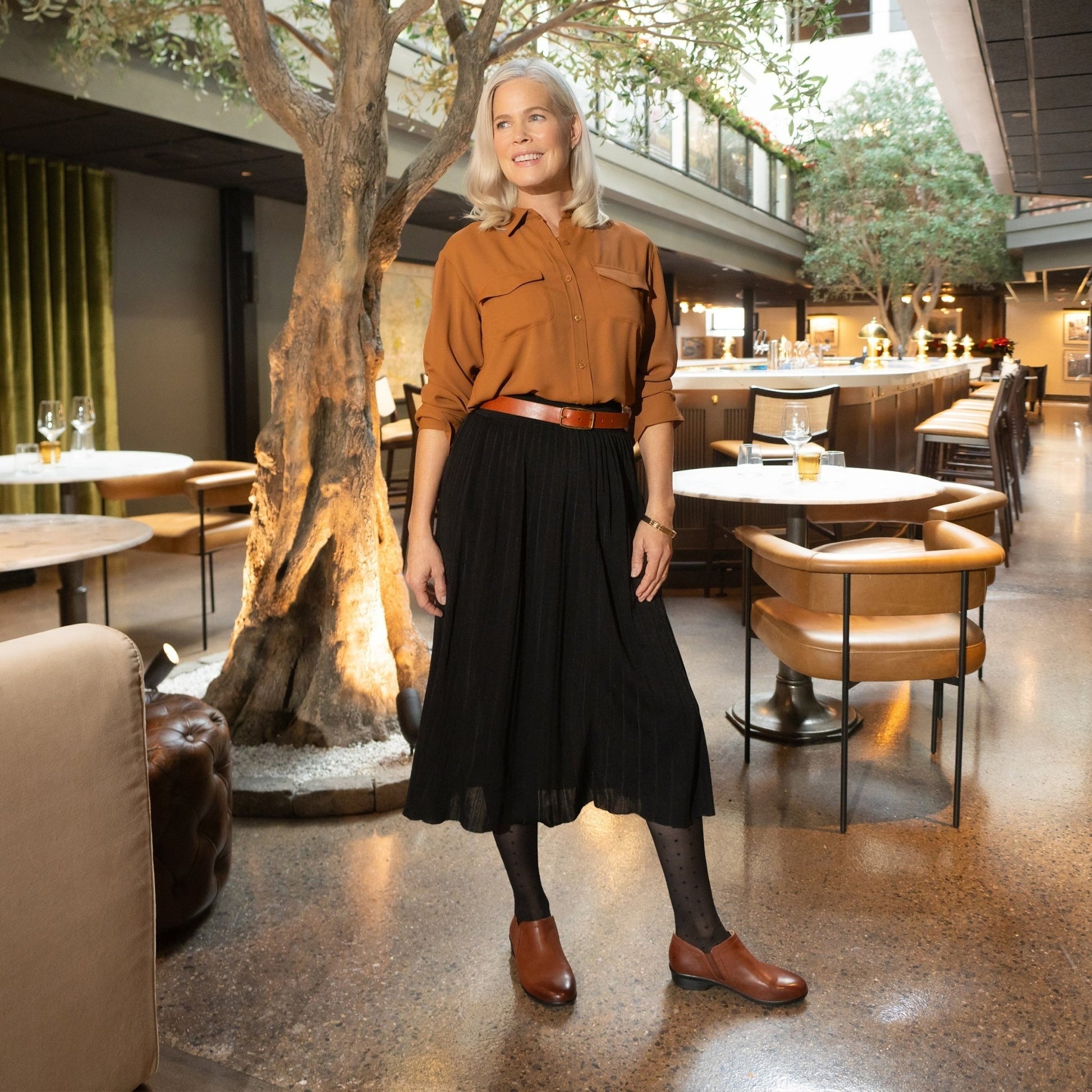 Cheryl | Burnished Nubuck | Russet - Boot - Dansko