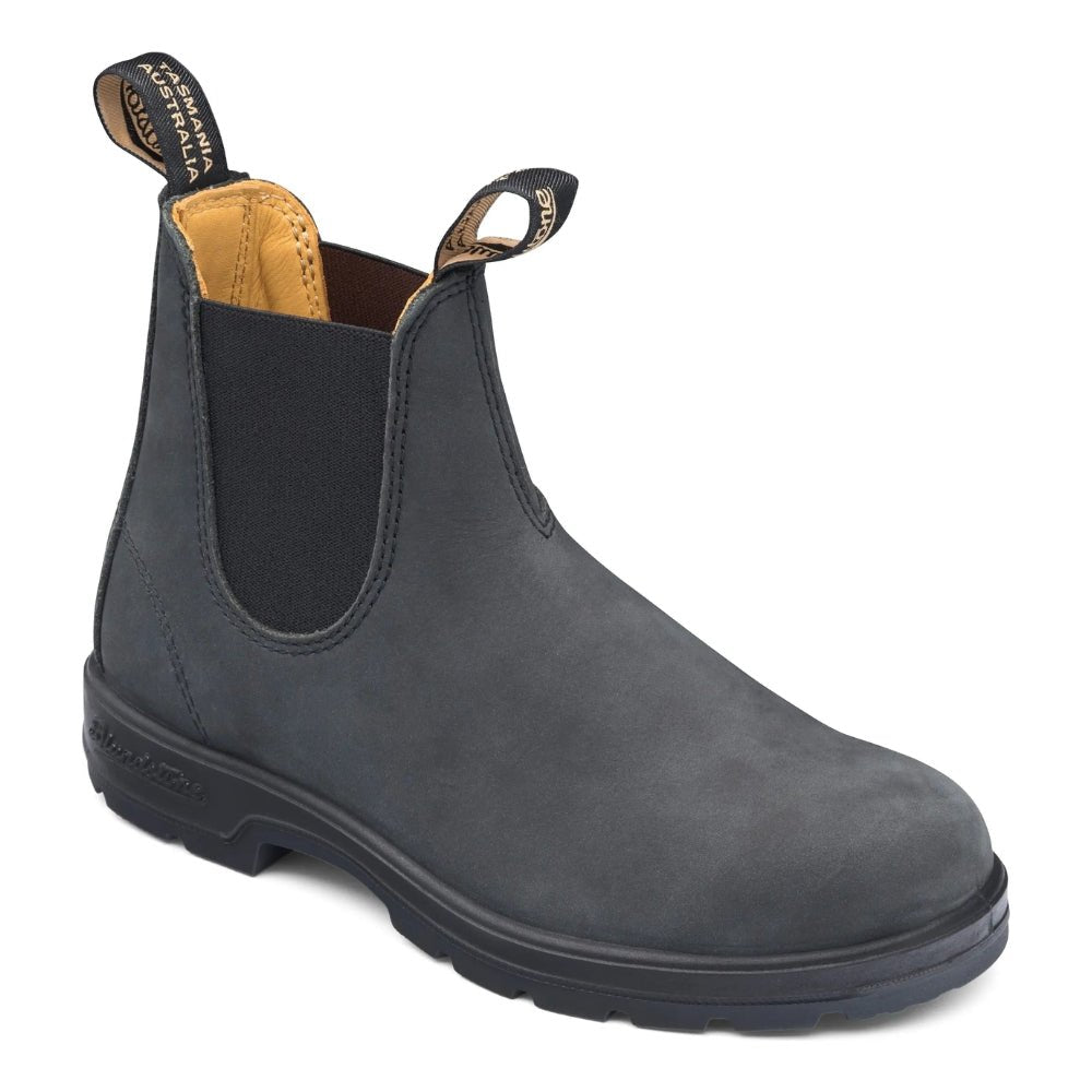 Classic 550 Chelsea Boot 587 | Leather | Rustic Black - Boot - BLUNDSTONE