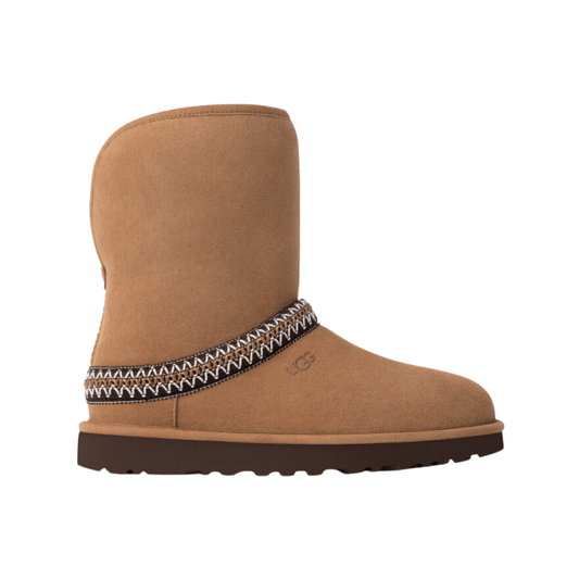 Classic Short Crescent | Women | Suede/Sheepskin | Chestnut - Boot - UGG