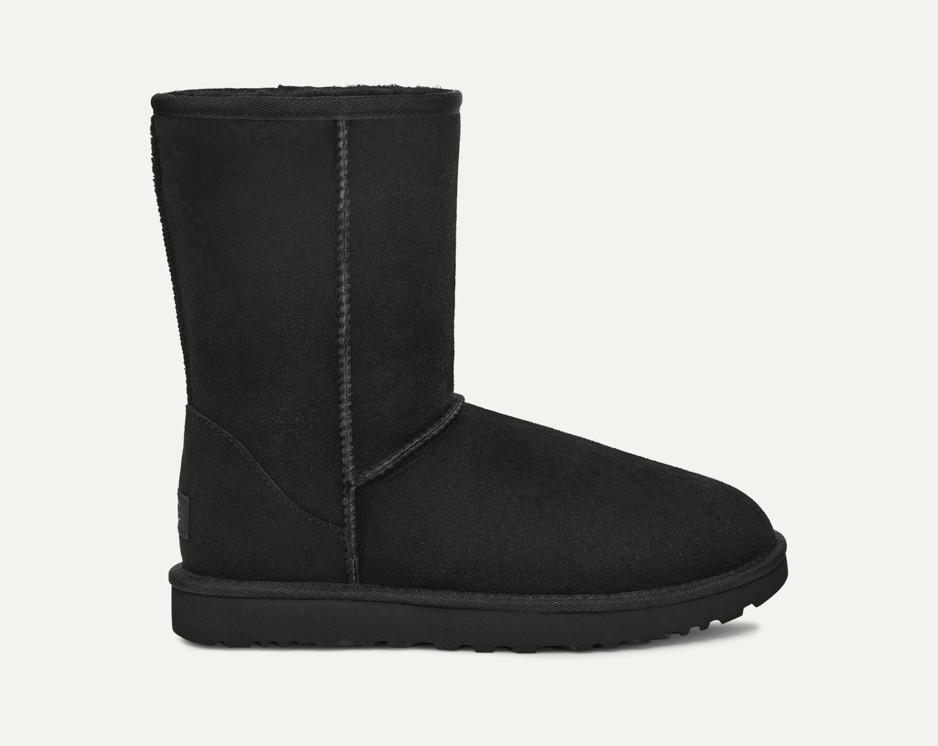 Classic Short II | Women | Sheepskin | Black - Boot - UGG