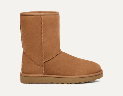 Classic Short II | Women | Sheepskin | Chestnut - Boot - UGG