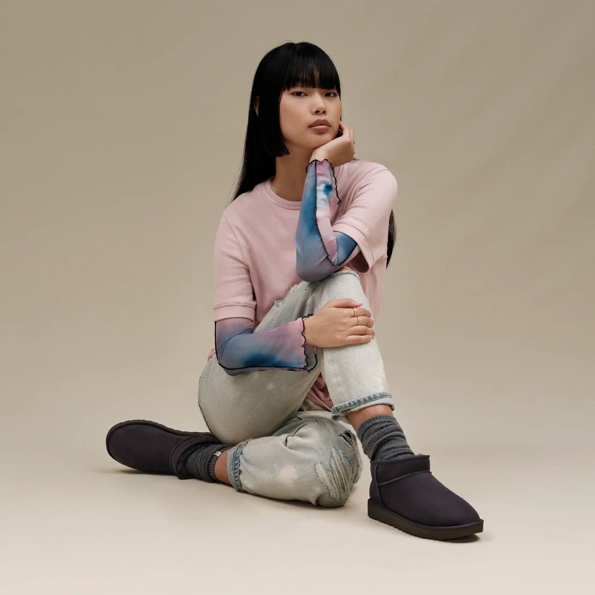 Classic Ultra Mini | Women | Suede | Black - Boot - UGG