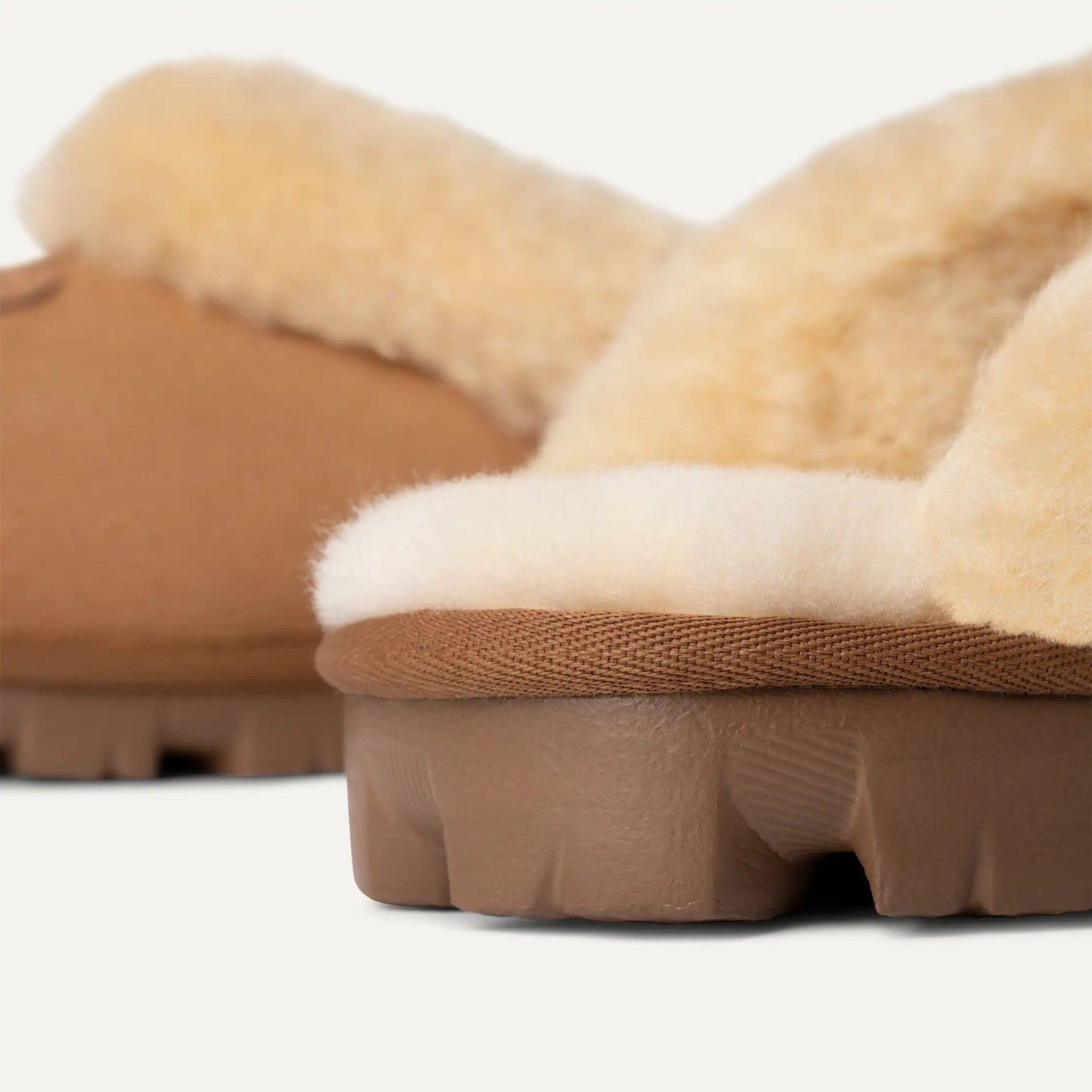 Coquette | Women | Suede/Sheepskin | Chestnut - Slipper - UGG