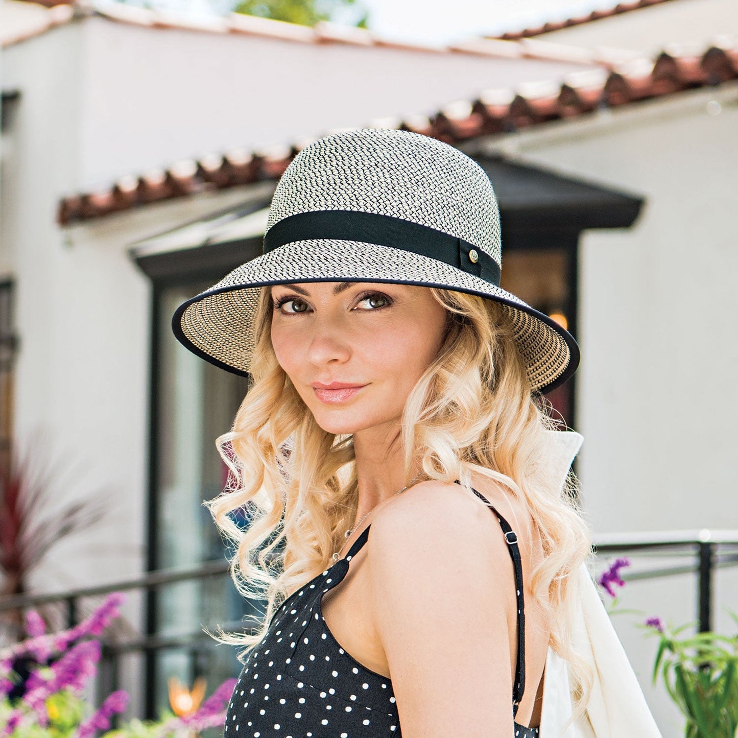 Darby | Women | Ivory/Black - Hat - Wallaroo