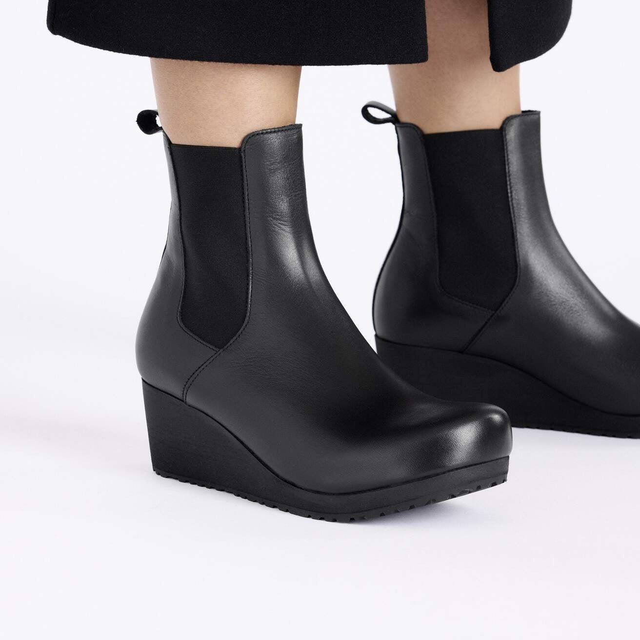 Ebba Slip On | Leather | Black/Black - Boot - Birkenstock