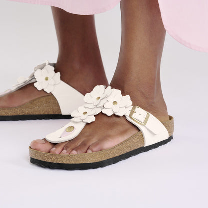 Gizeh Flower | Leather | Light Rose - sandals - Birkenstock