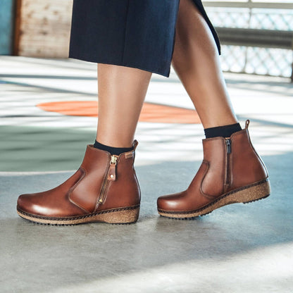 Granada Zip Boot | Leather | Cuero - Boot - Pikolinos