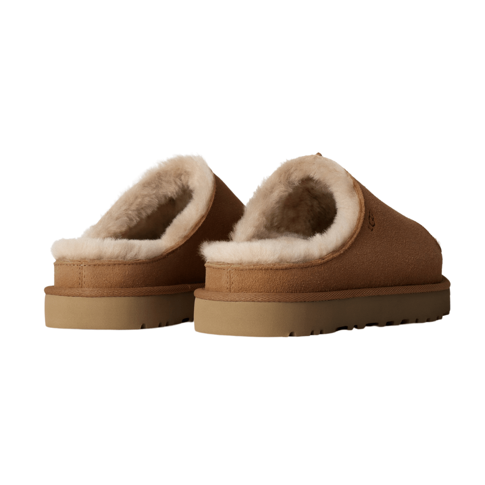 Greenport Slide | Women | Sheepskin | Chestnut - Sandals - UGG