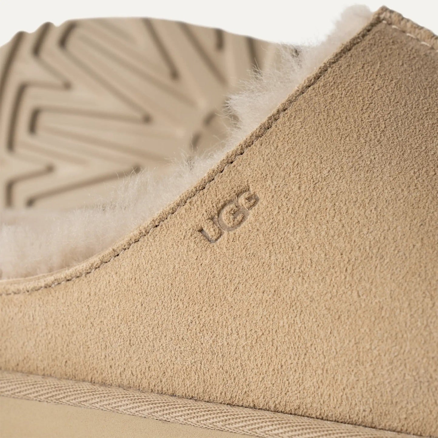 Greenport Slide | Women | Suede/Sheepskin | Sand - Slipper - UGG