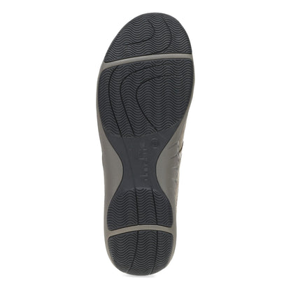 Harlyn | Suede | Walnut - shoe - Dansko