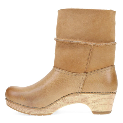Lillith | Distressed Leather | Honey - Boot - Dansko