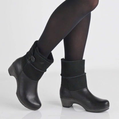 Lillith | Waxy Milled Leather| Black - Boot - Dansko