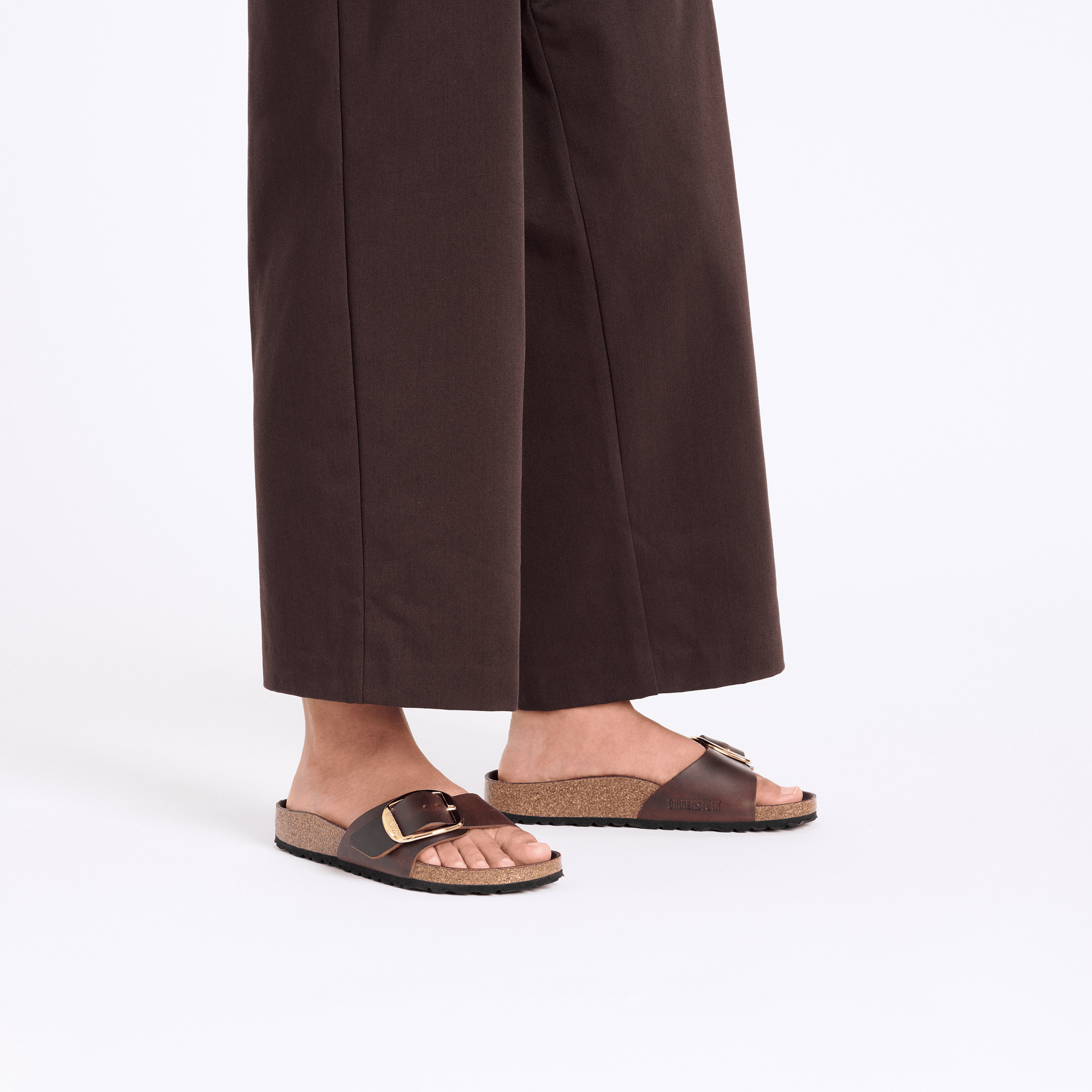 Madrid Big Buckle | Oiled Leather | Zinfandel - Sandals - Birkenstock