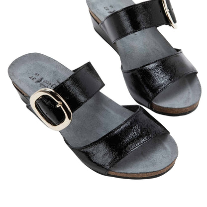 Magic | Crinkle Patent Leather | Black - Wedge - Naot