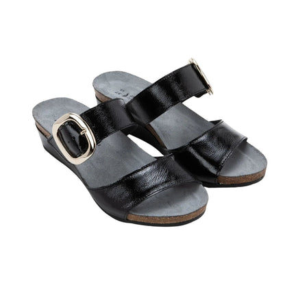 Magic | Crinkle Patent Leather | Black - Wedge - Naot