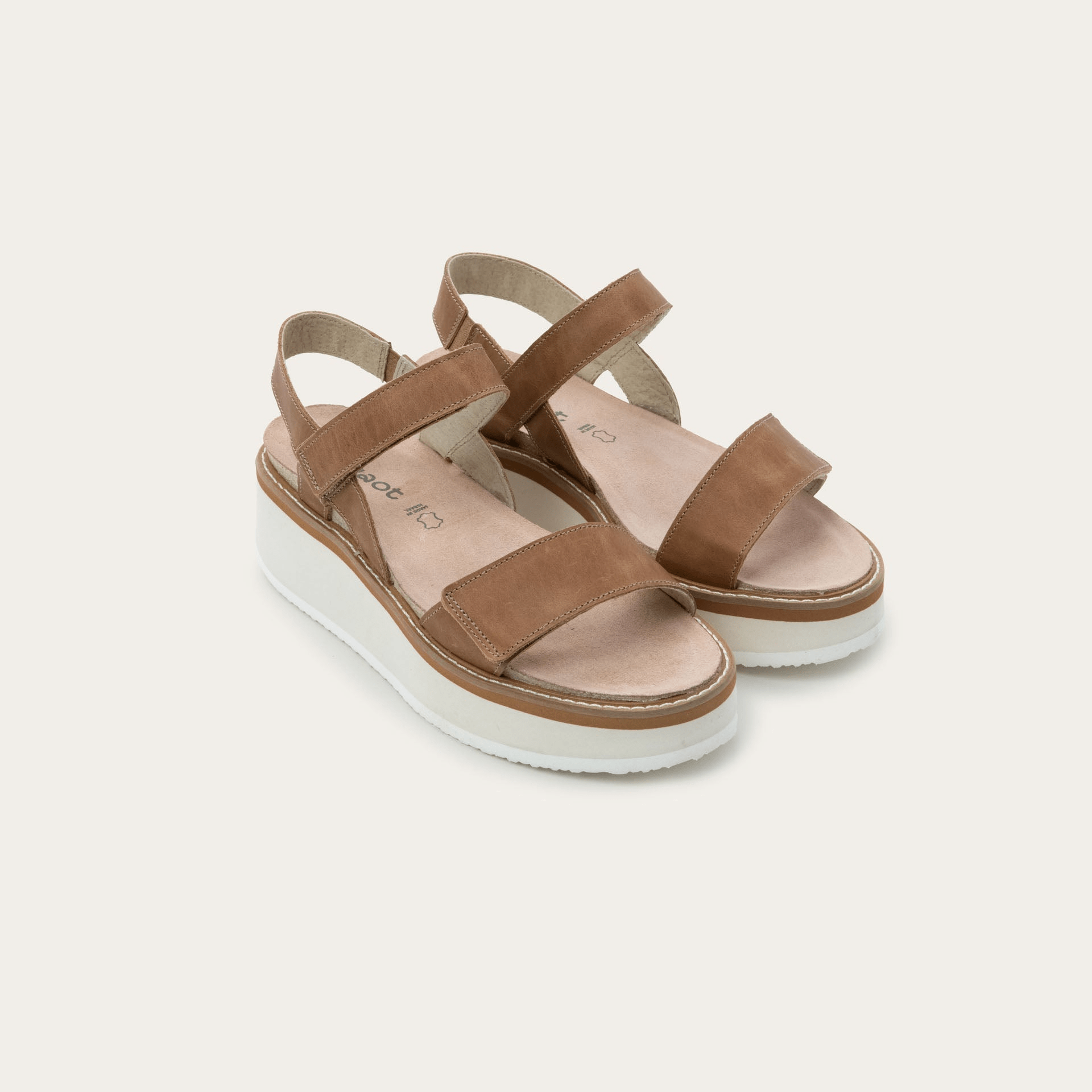 Meringue | Leather | Latte Brown w/ Off White Sole - Sandals - Naot