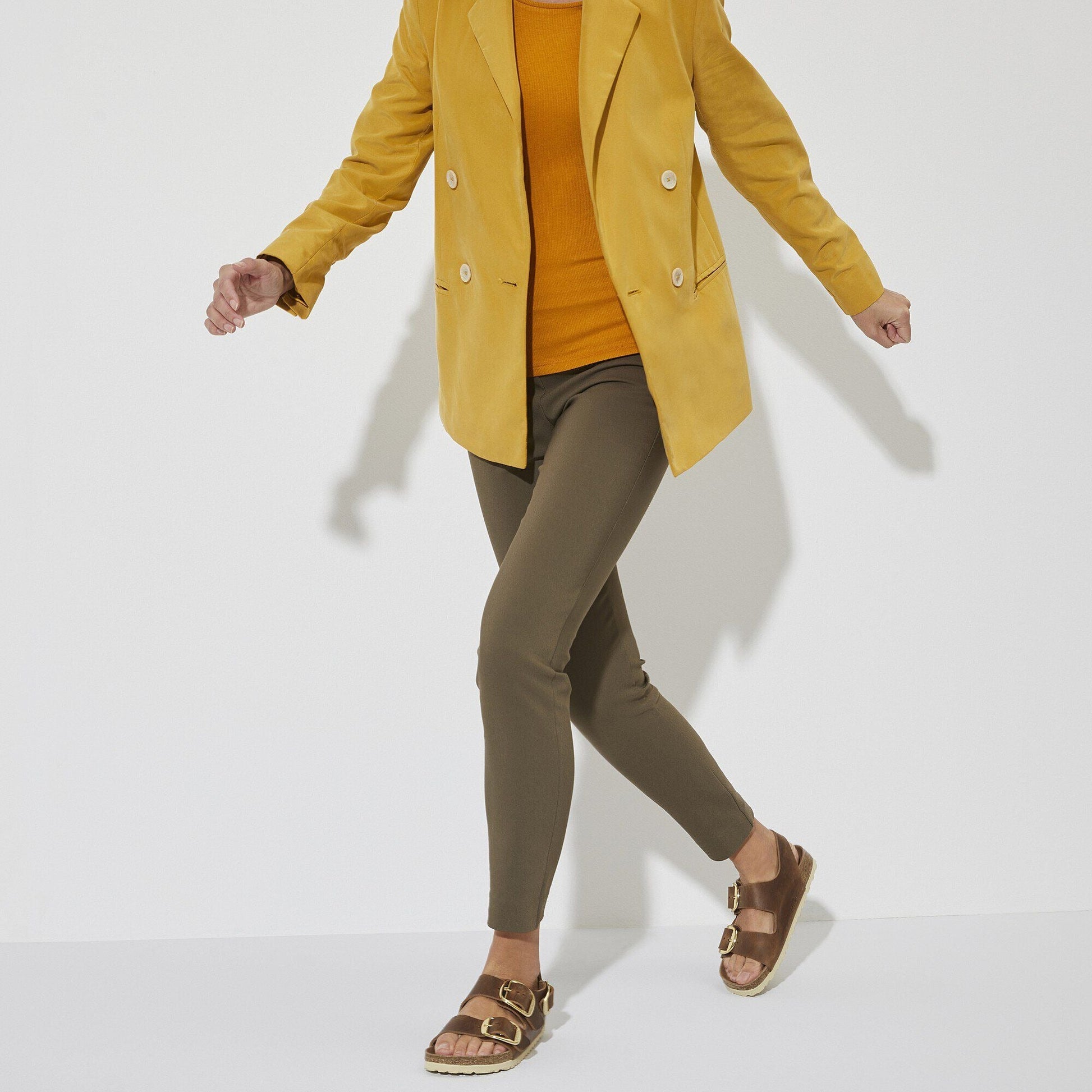 Milano Big Buckle | Oiled Leather | Cognac - sandals - Birkenstock