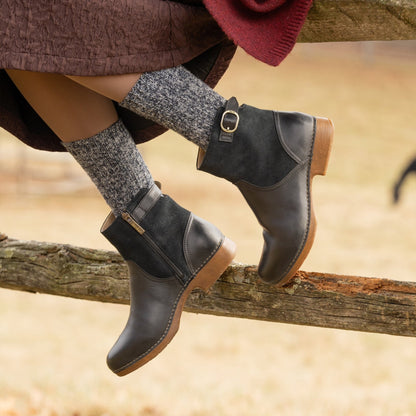 Monique | Burnished Calf | Black - Boot - Dansko