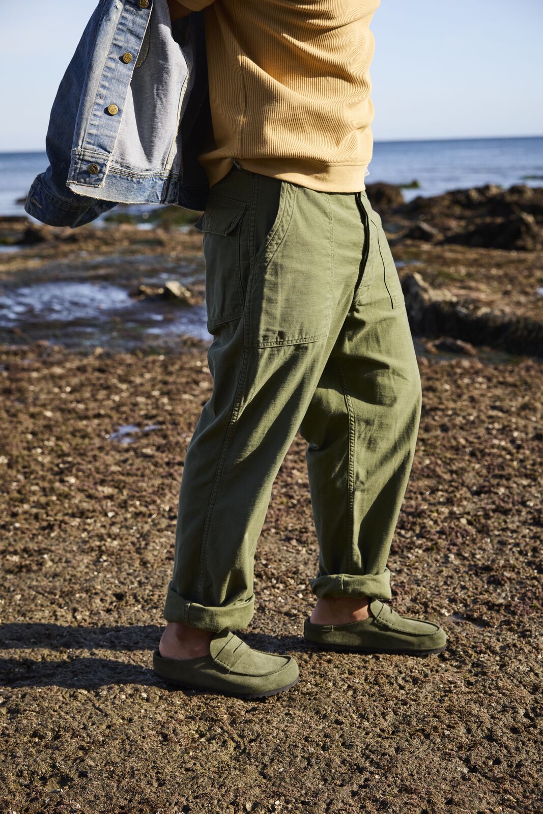 Naples 2.0 Wrapped | Suede | Thyme – Birkenstock Midtown