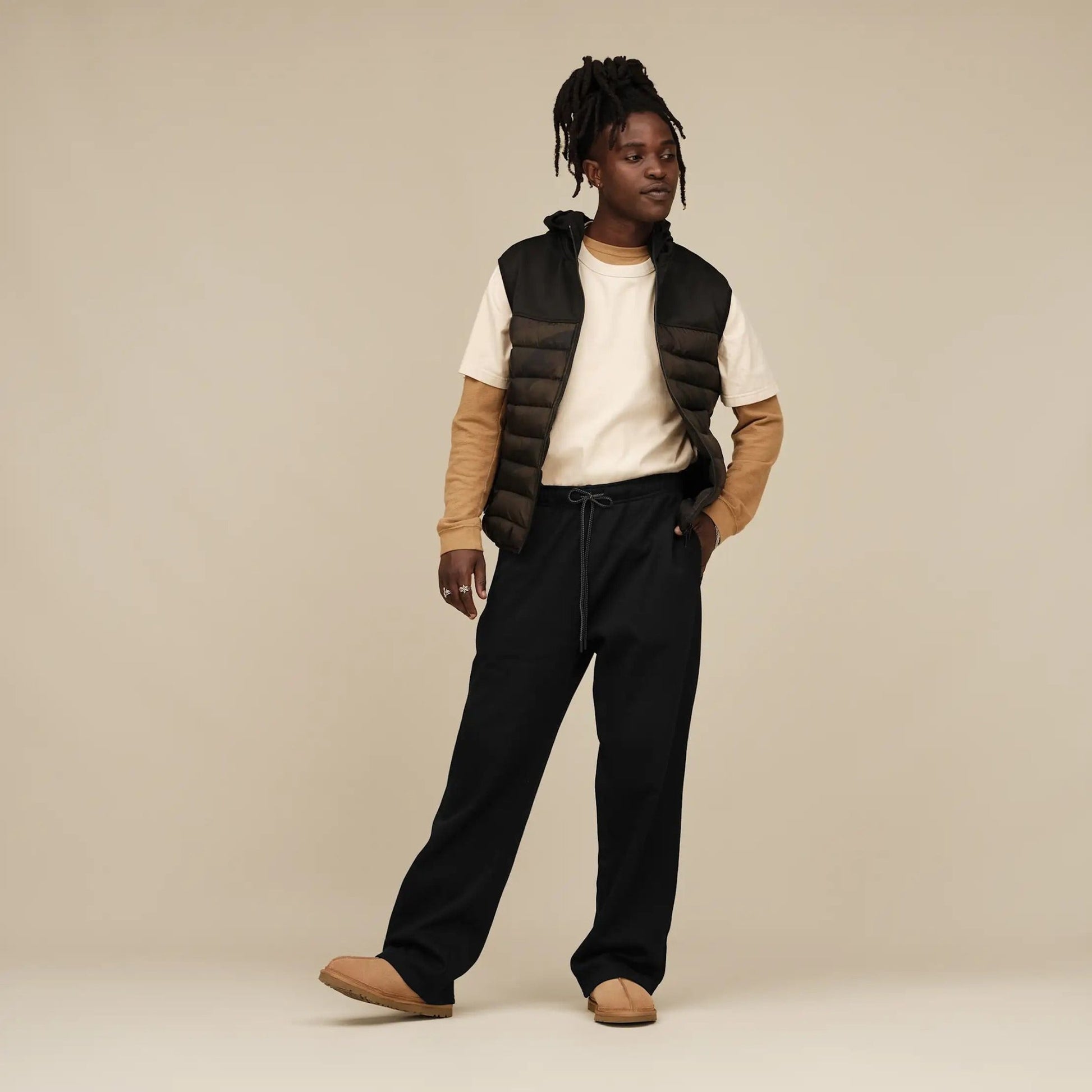 Neuman | Men | Suede/Sheepskin | Chestnut - Slipper - UGG