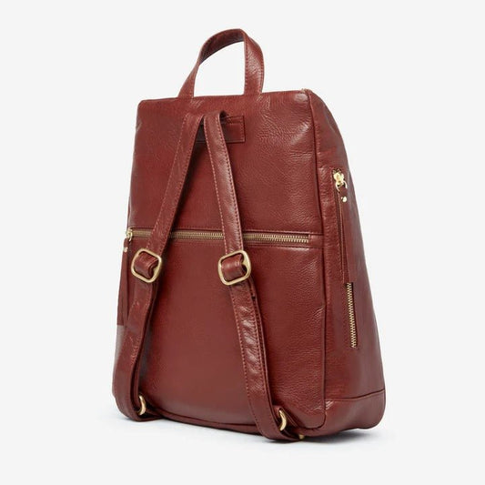 birkenstock leather backpack McKlein USA East Side 17" Leather, 2-in-1, Laptop & Tablet, Convertible Travel & Cross-Body The adjustable leather shoulder straps feature two cushioned pads and cinch easily to fit just right Fossil Buckner Leather Backpack, Mens,