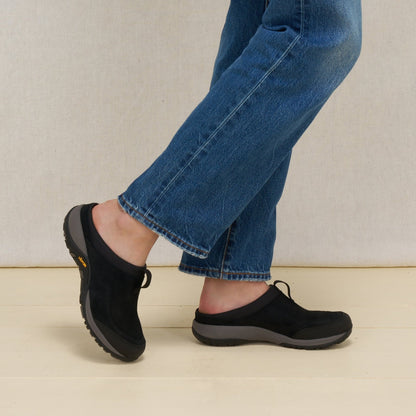 Pia | Waterproof | Leather | Black - clog - Dansko