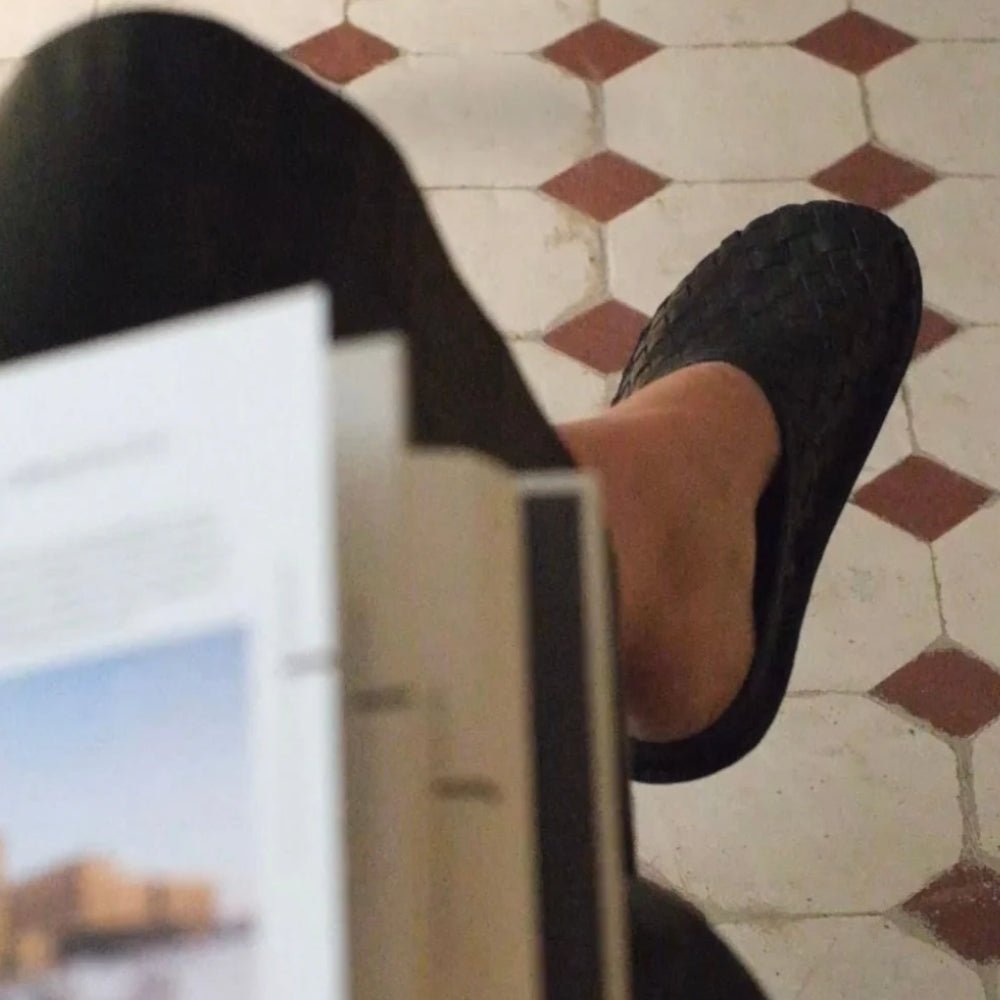 Roma Woven | Leather | Preto Black - clog - VIBAe