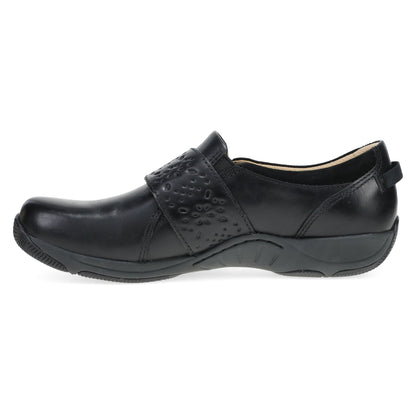 Sallie | Waxy Burnished | Black - shoe - Dansko