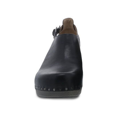 Sassy | Milled Burnished | Black - shoe - Dansko