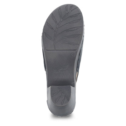 Sassy | Milled Burnished | Black - shoe - Dansko