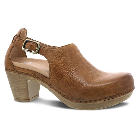 Sassy | Milled Burnished | Tan - shoe - Dansko