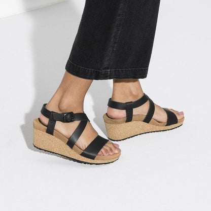 Sibyl Ring Buckle | Leather | Black - Sandals - Birkenstock