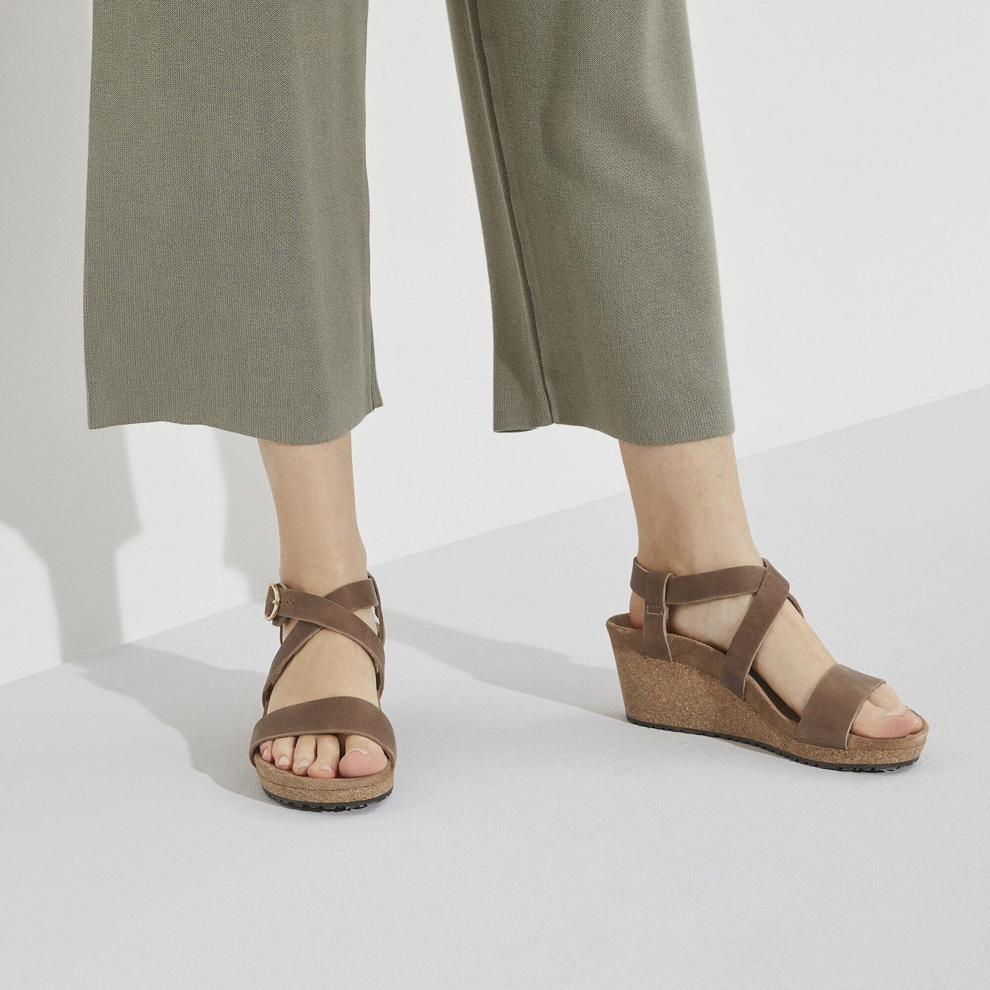 Sibyl Ring - Buckle | Oiled Leather | Cognac - sandals - Birkenstock