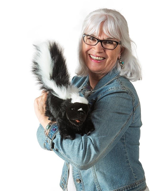 Skunk Puppet - TOY - FOLKMANIS