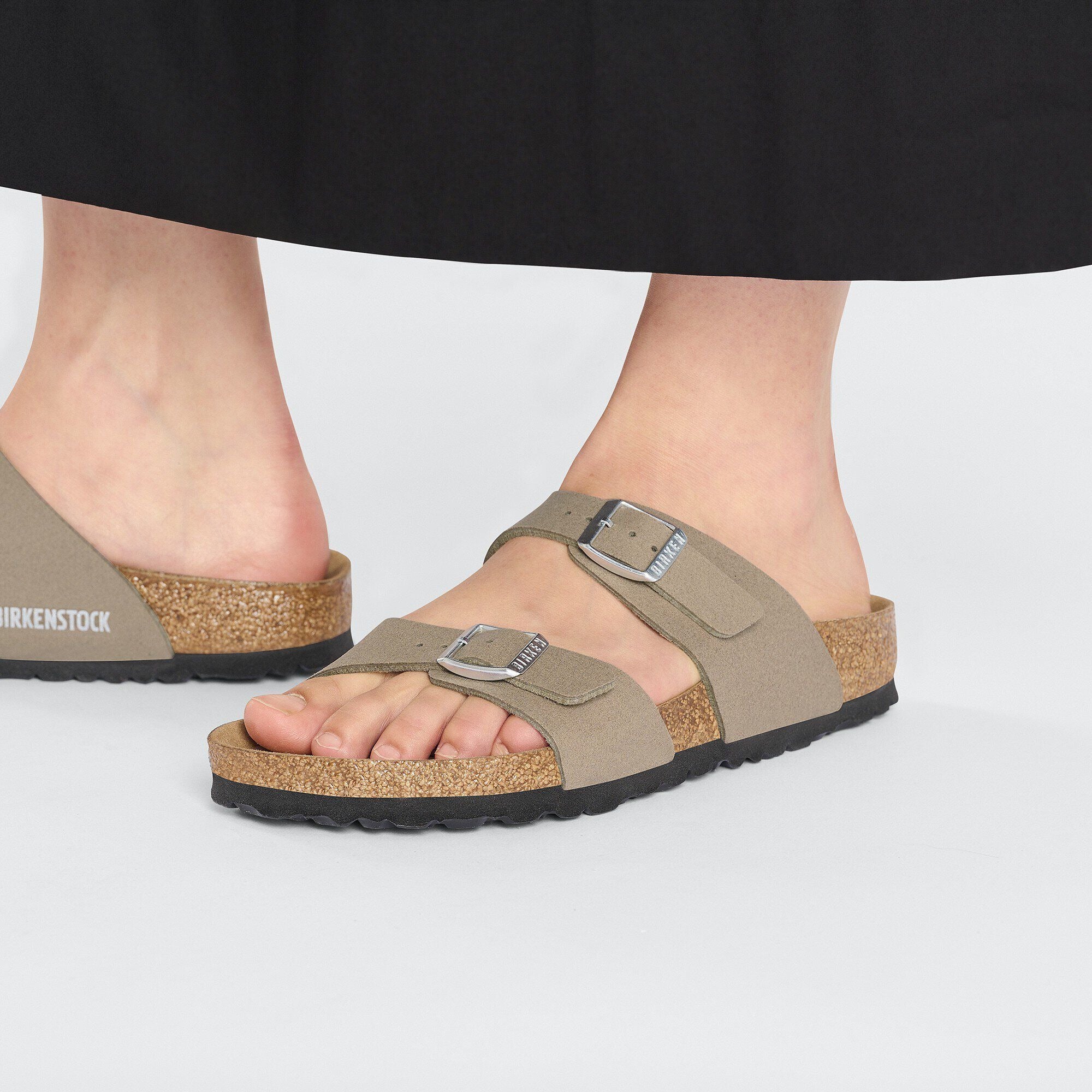 Sydney | Vegan | Synthetics | Gray Taupe – Birkenstock Midtown