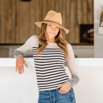 Telluride | Women | Faux Suede | Camel - Hat - Wallaroo