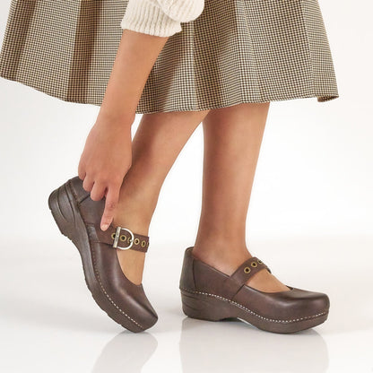 XP 2.0 Mary Jane | Leather | Chocolate - clog - Dansko